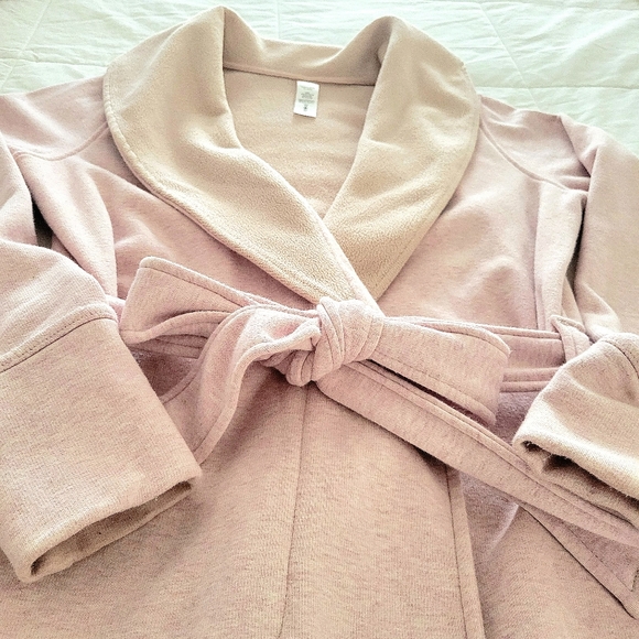 Light Pink, Robe w/ Tie - Picture 2 of 4